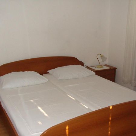Apartmani Svetina Vodice Eksteriør bilde