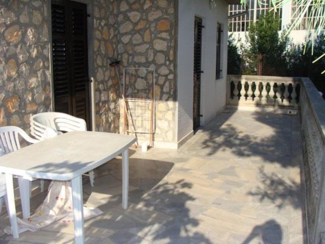 Apartmani Svetina Vodice Eksteriør bilde